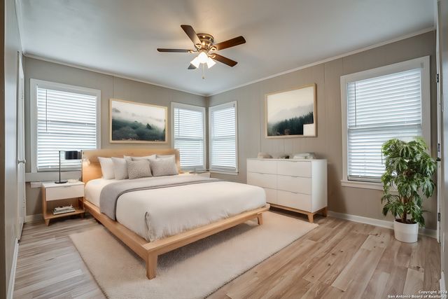 326 ADDAX DR, San Antonio, TX 78213