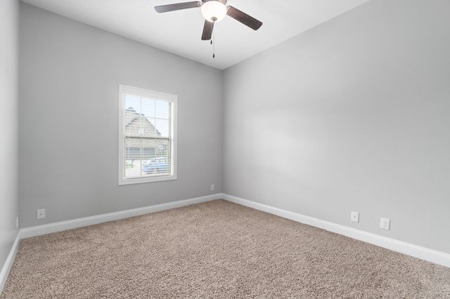 1245 Fallon Dr, Clarksville, TN 37043