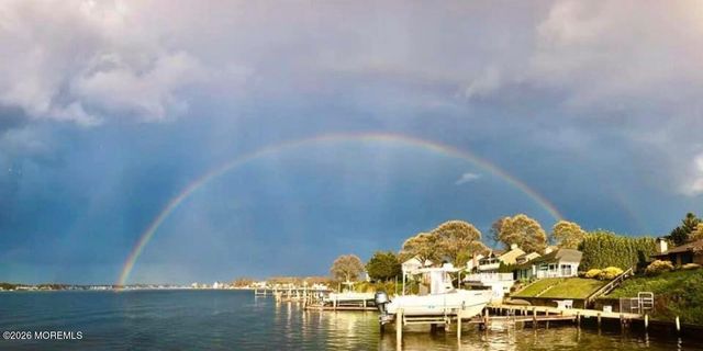 580 Kingfisher Circle, Brick, NJ 08723