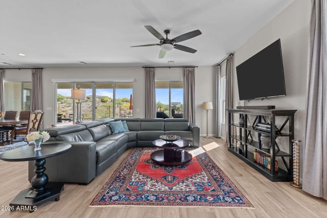 4307 GREENHORN Way, Wickenburg, AZ 85390