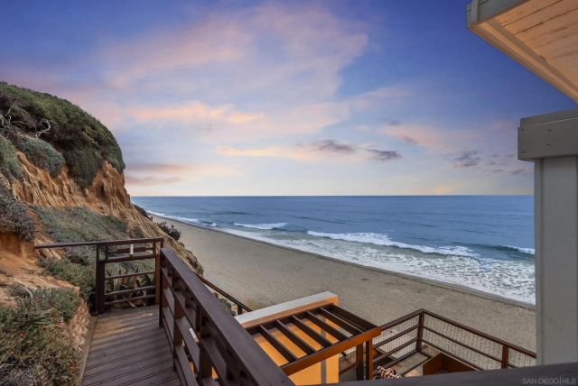 430 Moonlight Ln, Encinitas, CA 92024