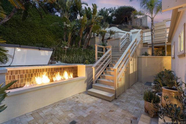 430 Moonlight Ln, Encinitas, CA 92024