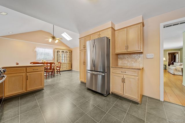 166 Parrott Road, West Nyack, NY 10994