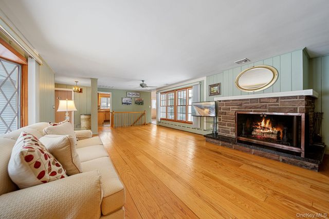 166 Parrott Road, West Nyack, NY 10994