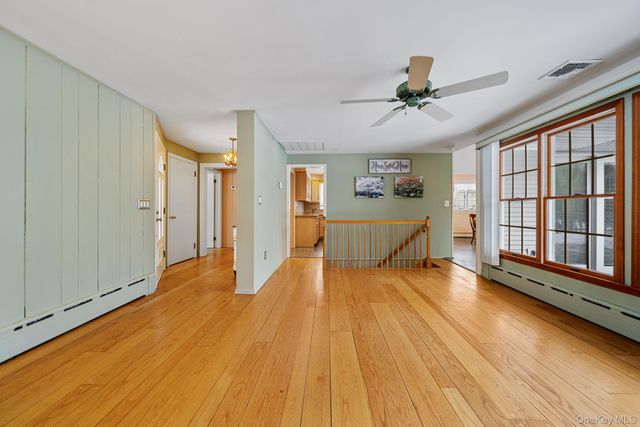 166 Parrott Road, West Nyack, NY 10994