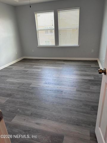 352 RICHMOND Drive, St. Johns, FL 32259