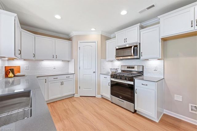 114 Pineberry Way, Greensboro, NC 27410