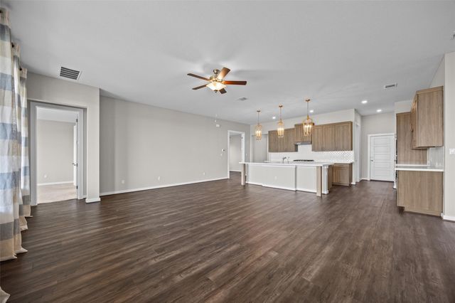 166 Salado Creek TRL, Bastrop, TX 78602