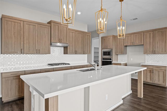 166 Salado Creek TRL, Bastrop, TX 78602