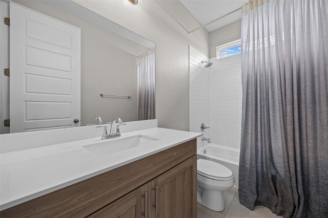 166 Salado Creek TRL, Bastrop, TX 78602