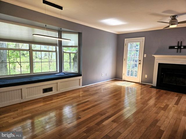 12146 FLAG HARBOR DR, Germantown, MD 20874