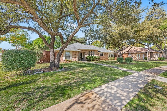 3101 Regency Street, Carrollton, TX 75007
