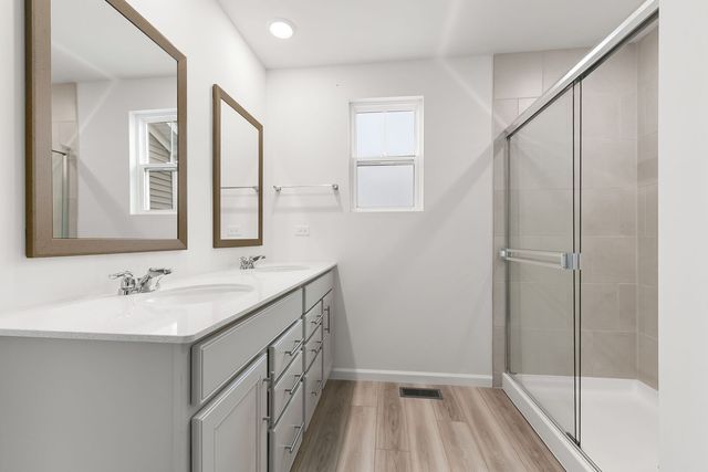 672 Switchgrass Way 58005, Bolingbrook, IL 60490