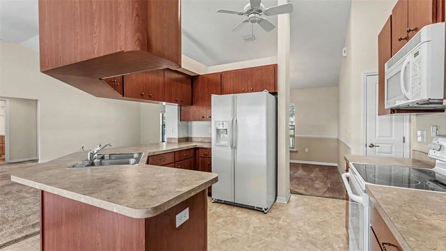 8525 N CAMPBELL ROAD, Lakeland, FL 33810