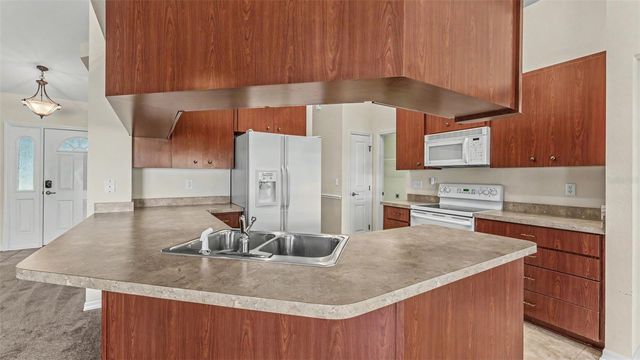 8525 N CAMPBELL ROAD, Lakeland, FL 33810