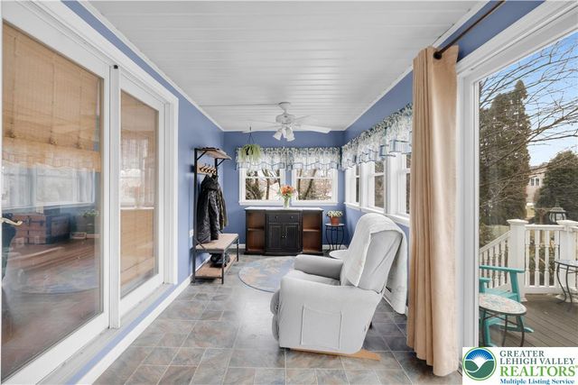 466 East Chestnut Street, Nazareth Boro, PA 18064