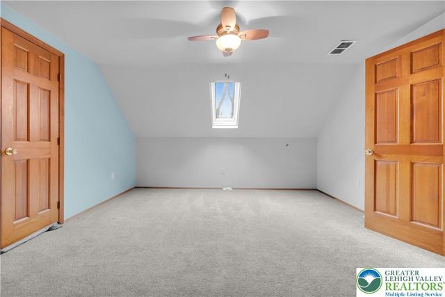 466 East Chestnut Street, Nazareth Boro, PA 18064