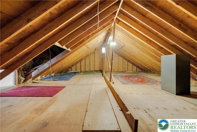 466 East Chestnut Street, Nazareth Boro, PA 18064