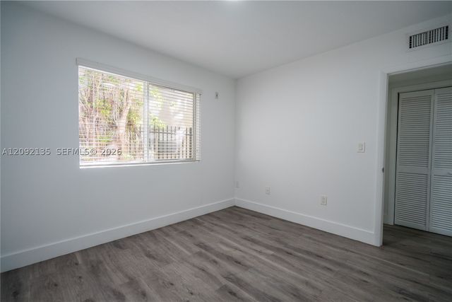 1950 NW 2nd Ct 5, Miami, FL 33136