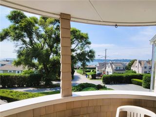 152 Tuckerman Avenue 14, Middletown, RI 02842