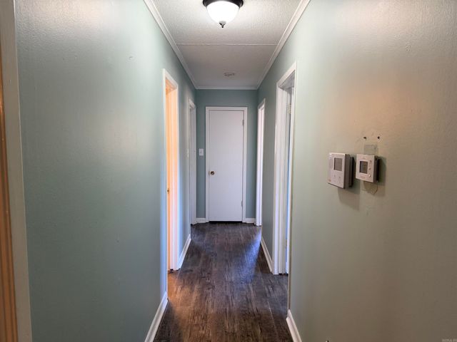 1412 Chestnut St, Crossett, AR 71635