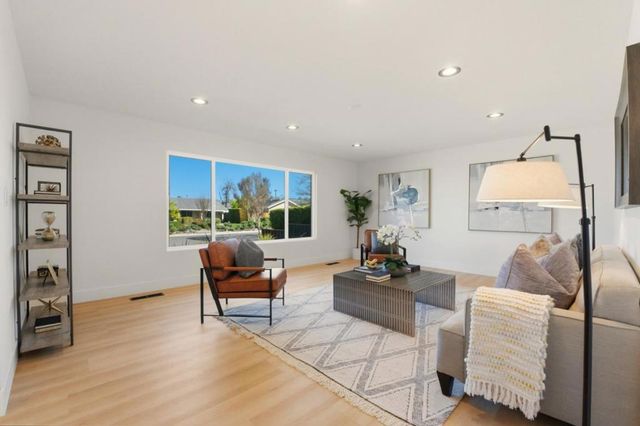 1164 Via Mateo, San Jose, CA 95120