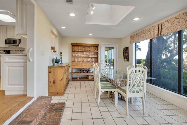 107 Arthur J Moore Drive, St Simons Island, GA 31522