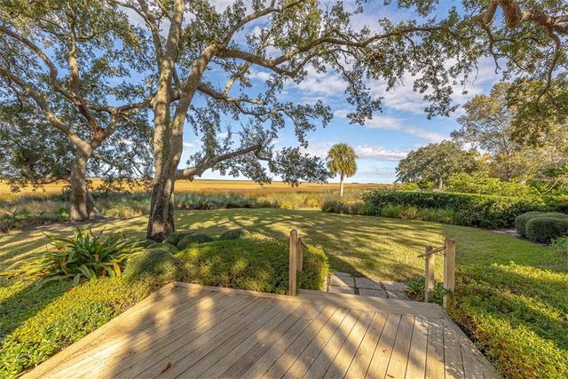 107 Arthur J Moore Drive, St Simons Island, GA 31522