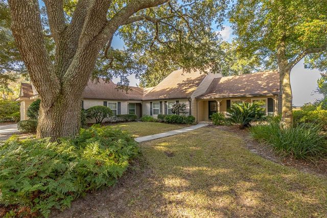 107 Arthur J Moore Drive, St Simons Island, GA 31522