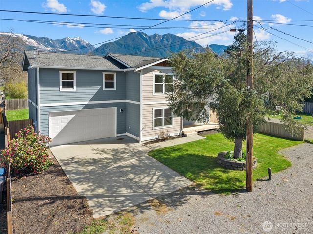 315 Orchard Avenue, Gold Bar, WA 98251