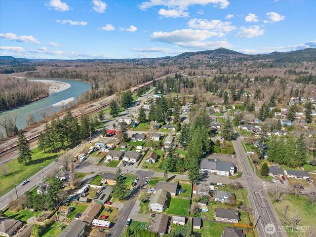 315 Orchard Avenue, Gold Bar, WA 98251