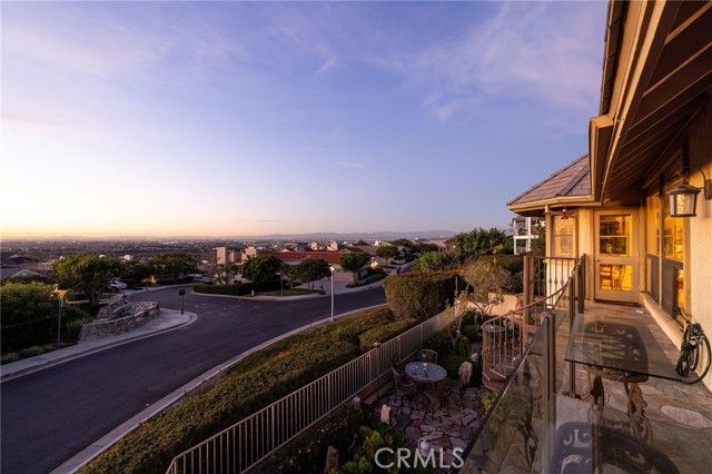 39 Harbor Ridge, Newport Beach, CA 92660