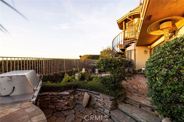 39 Harbor Ridge, Newport Beach, CA 92660