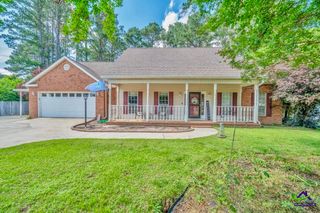116 Dundee Pass, Byron, GA 31008