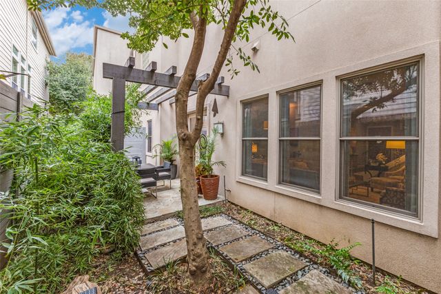 3608 Reagan Street, Dallas, TX 75219