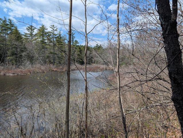 252 Merrymeeting Road, New Durham, NH 03855