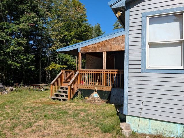 252 Merrymeeting Road, New Durham, NH 03855
