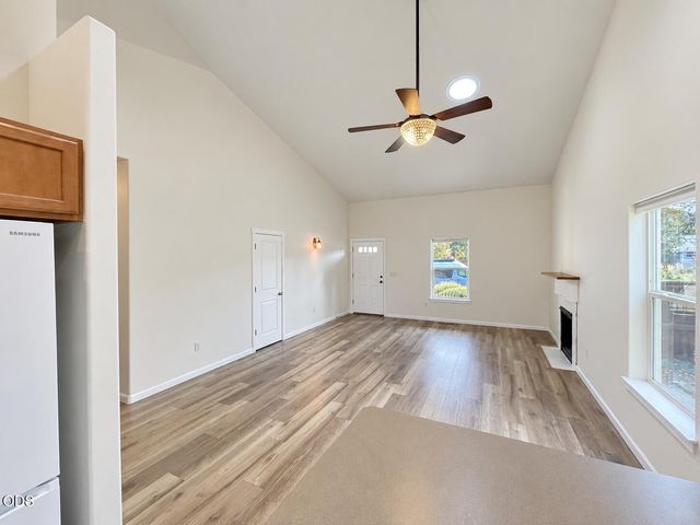 20648 Beaumont Drive, Bend, OR 97701