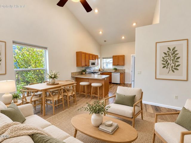 20648 Beaumont Drive, Bend, OR 97701