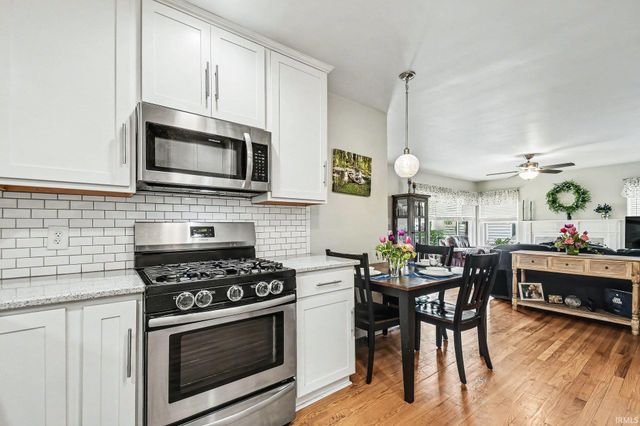 1605 E Madison Street, South Bend, IN 46617