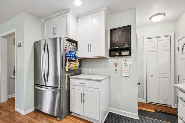1605 E Madison Street, South Bend, IN 46617