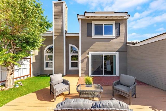 555 Canyon Hill Road, San Dimas, CA 91773