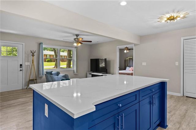 551 Floyd Drive SE, Smyrna, GA 30082
