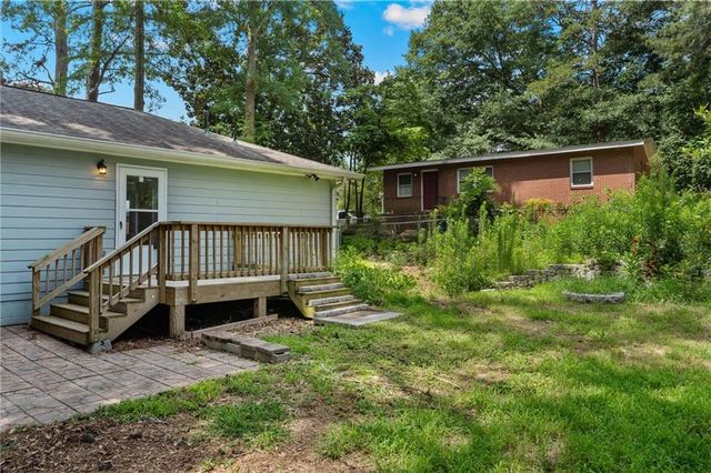 551 Floyd Drive SE, Smyrna, GA 30082