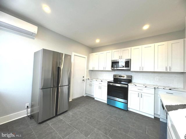 2601 E ONTARIO ST, Philadelphia, PA 19134