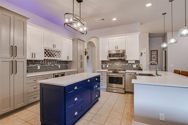 202 Ambrose DR, Pflugerville, TX 78660