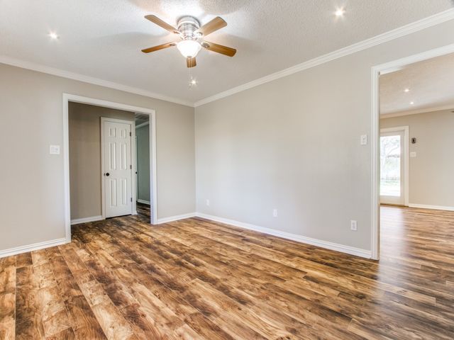 1315 Greenbriar Street, Denton, TX 76201
