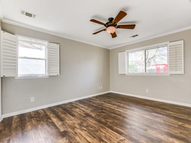 1315 Greenbriar Street, Denton, TX 76201