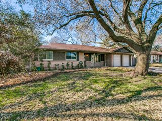 1315 Greenbriar Street, Denton, TX 76201