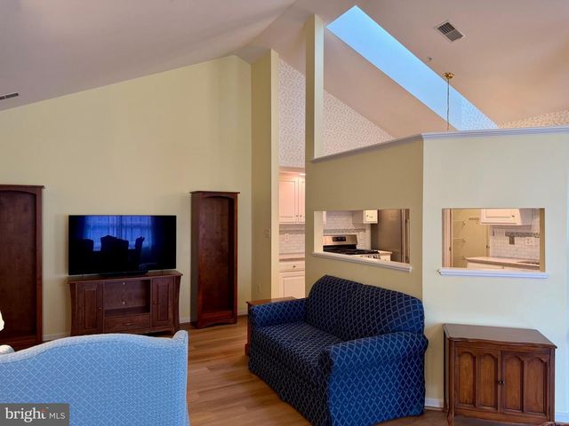 129 CHANTILLY CT, Hagerstown, MD 21740